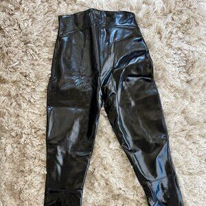 NWT Spanx Faux Patent Leather Leggings Size XS, Regular inseam Classic Black